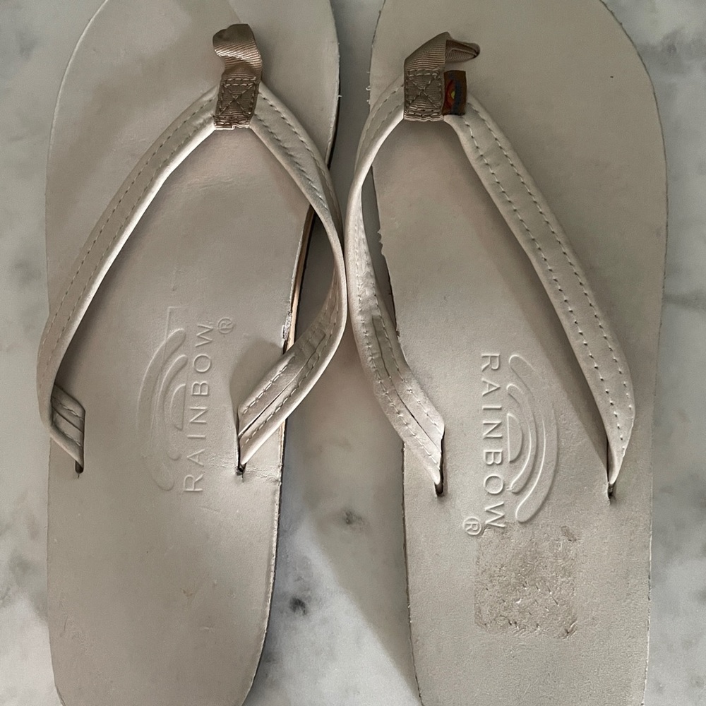 New Rainbow Flip Flops these are size L 7.5-8.5